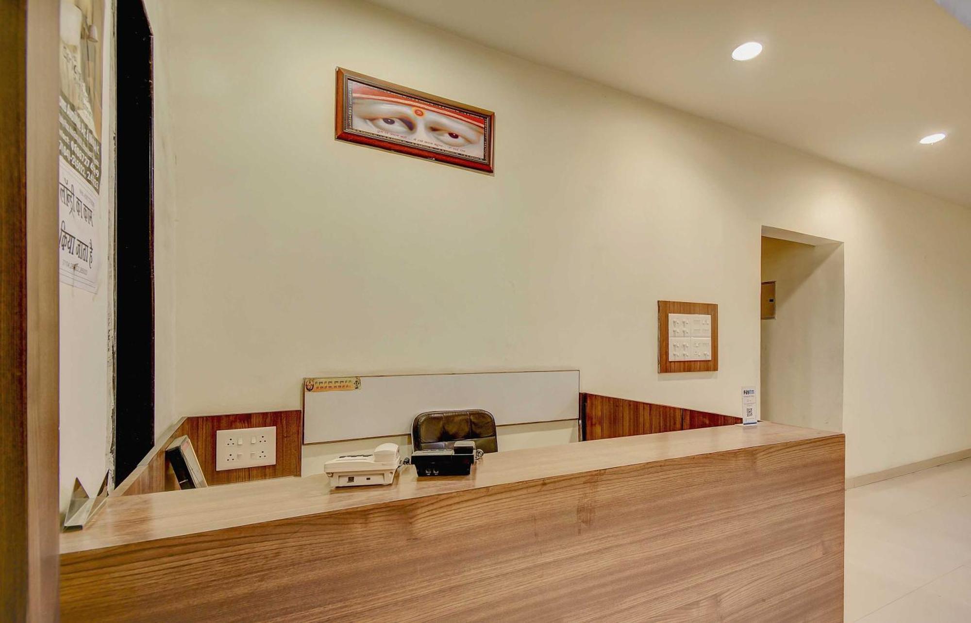 OYO 65290 Hotel Plus Corporate One Khapa  Extérieur photo