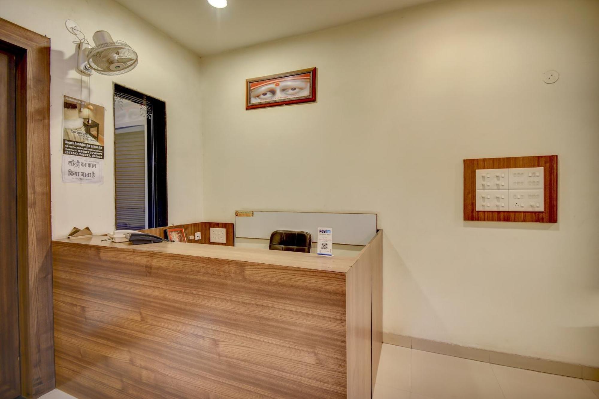 OYO 65290 Hotel Plus Corporate One Khapa  Extérieur photo
